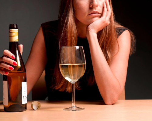 Анонимное лечение женского алкоголизма в Арсеньеве